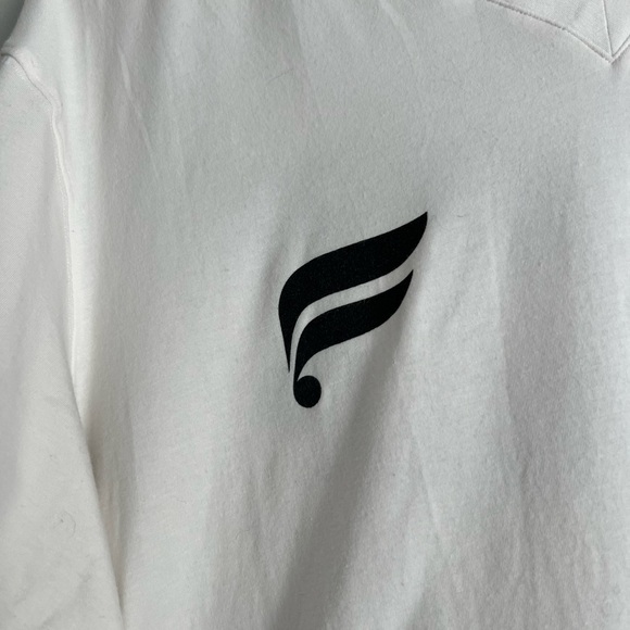 Fabletics x Kevin Hart Graphic V-Neck T-Shirt Stretch Short Sleeve Soft XL Men - Picture 3 of 5